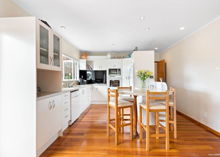  at 1/67 Raleigh Road, Northcote, Auckland