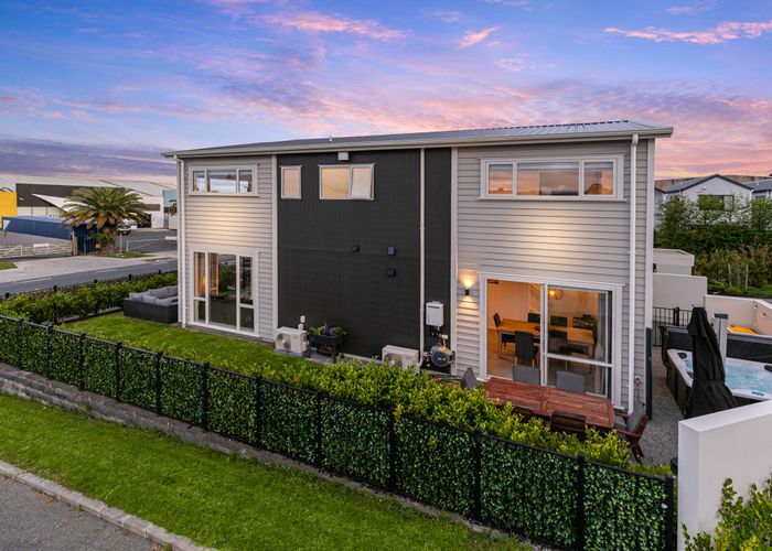  at 71 Karepiro Drive, Stanmore Bay, Whangaparaoa