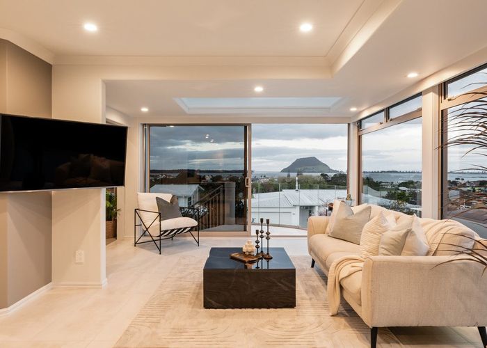  at 3 Seaview Road, Otumoetai, Tauranga, Bay Of Plenty