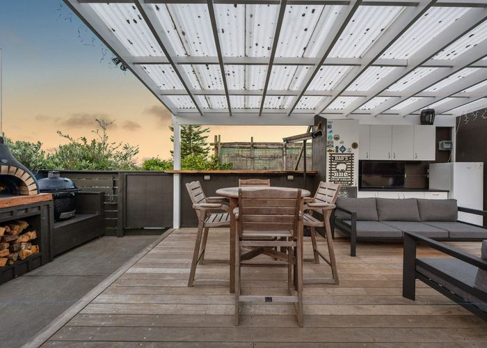  at 48 Marlborough Avenue, Glenfield, North Shore City, Auckland