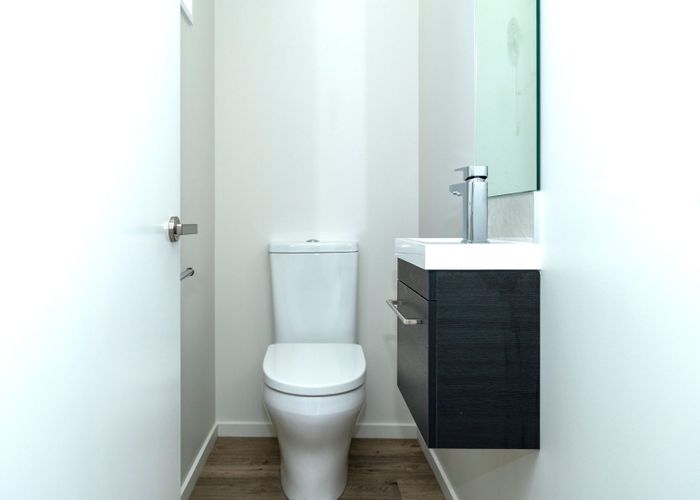  at 2/32  Heywood Terrace, Richmond, Christchurch City, Canterbury