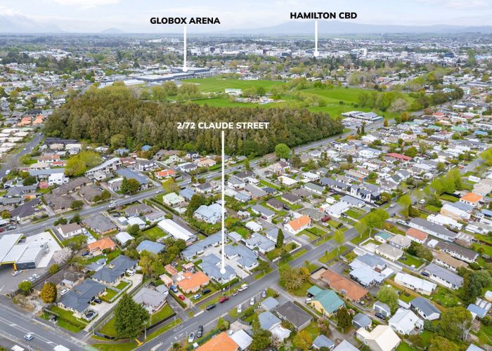 at 2/72 Claude Street, Fairfield, Hamilton