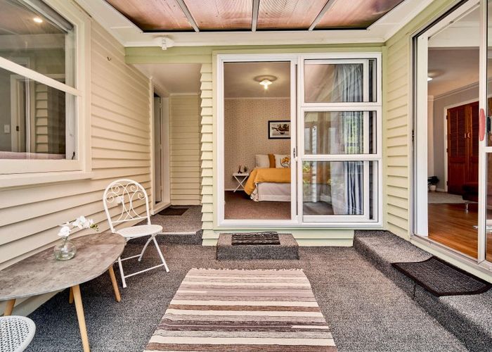  at 13 Kereru Bend, Tawa, Wellington