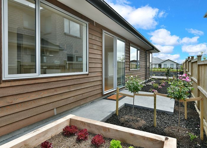  at 44 Manuel Road, Silverdale, Silverdale