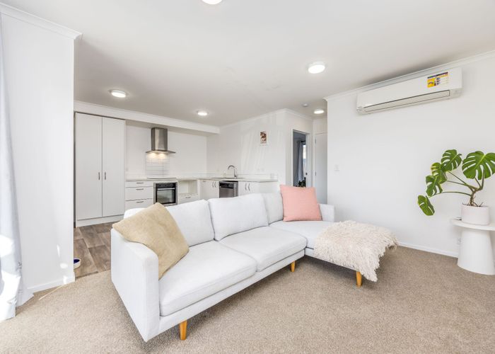  at 7/18 Titoki Street, Te Atatu Peninsula, Waitakere City, Auckland