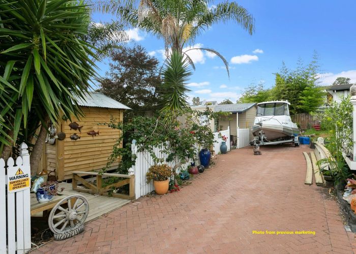  at 56 Clayburn Road, Glen Eden, Waitakere City, Auckland