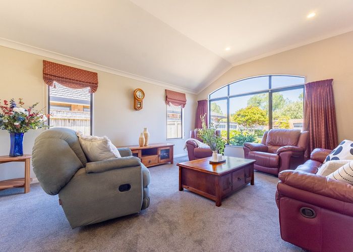  at 95 Weggery Drive, Waikanae Beach, Waikanae