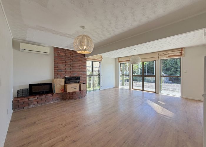  at 7 Janome Place, Bucklands Beach, Manukau City, Auckland