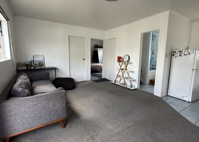  at 1/1 Titoki Street, Te Atatu Peninsula, Waitakere City, Auckland