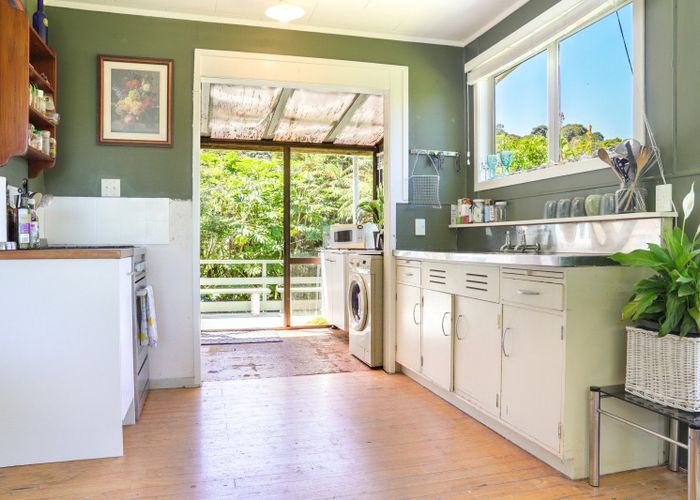  at 7 Irishtown Road, Kuaotunu Beach, Thames-Coromandel, Waikato