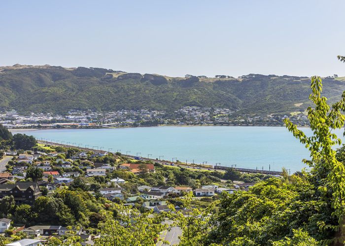  at 68 Eskdale Road, Papakowhai, Porirua, Wellington