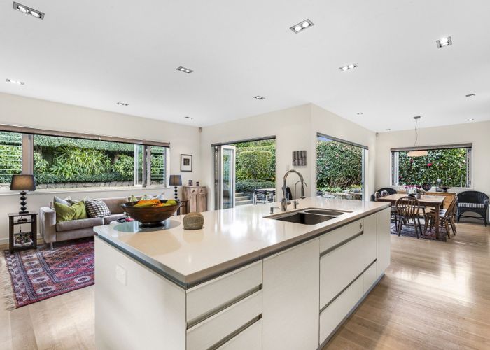  at 7 Lochiel Road, Remuera, Auckland City, Auckland