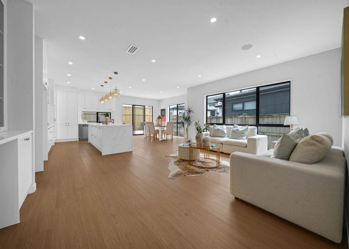  at 11 Cyperus Street, Flat Bush, Manukau City, Auckland