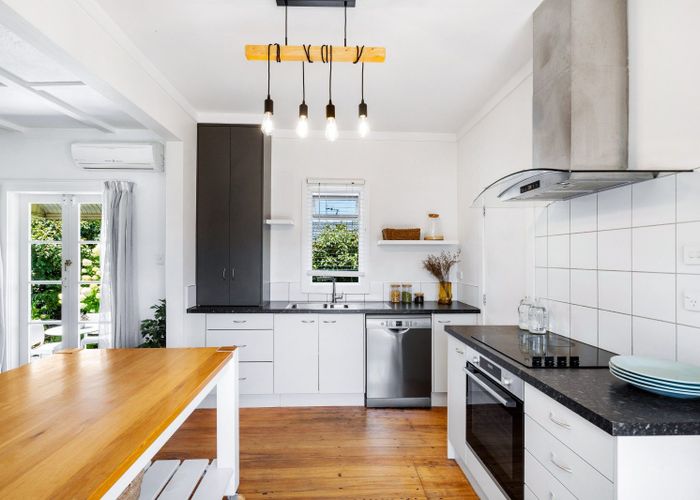  at 703 Ellison Road, Parkvale, Hastings