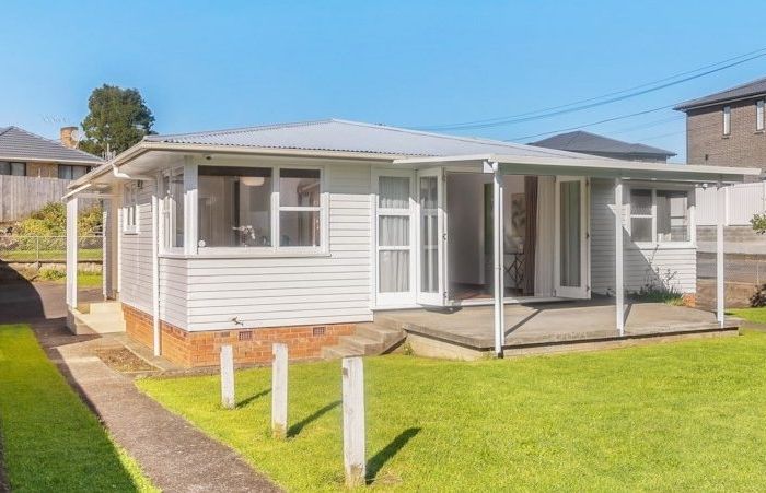  at 81 Oranga Avenue, Onehunga, Auckland