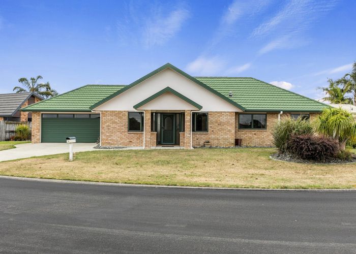  at 40 Summerland Crescent, Papamoa Beach, Papamoa