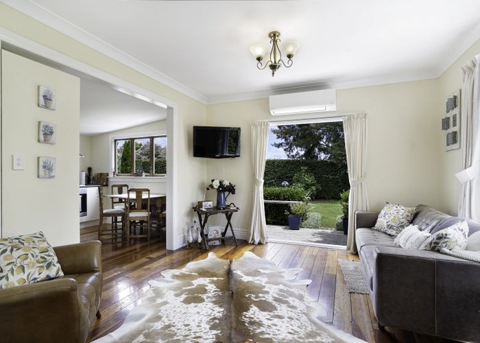  at 120 Regent Street, Martinborough