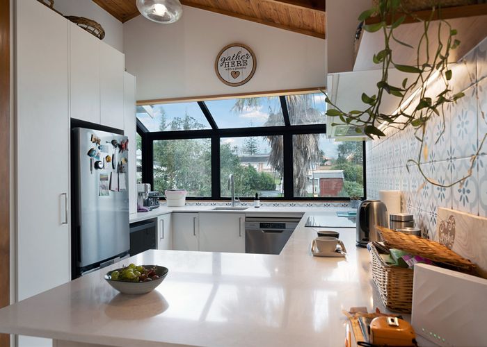  at 1/24 Blacklock Avenue, Henderson, Waitakere City, Auckland