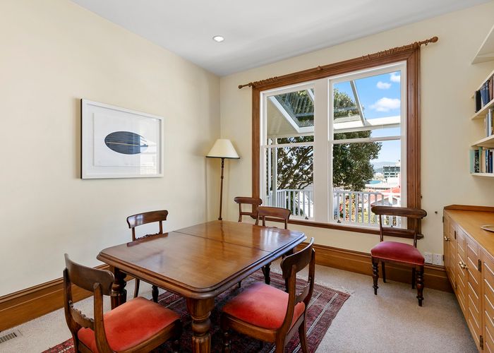 Free property data for 16 Talavera Terrace, Kelburn, Wellington homes.co.nz