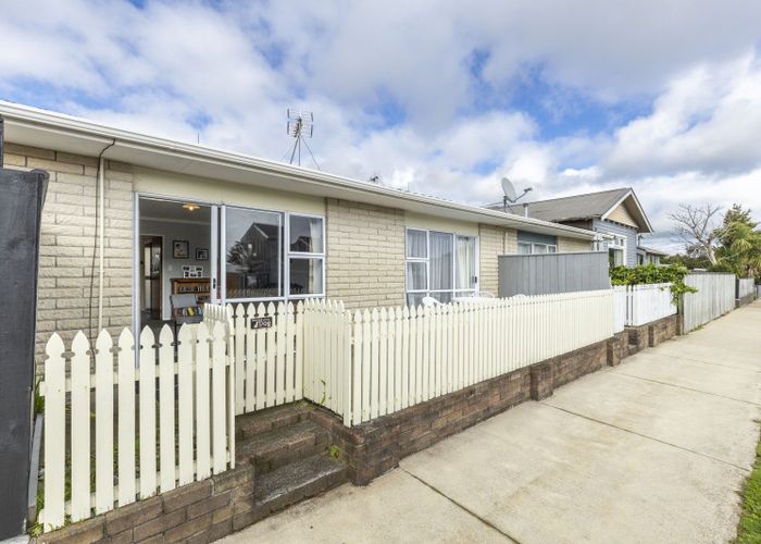  at 2/220 Coronation Avenue, Welbourn, New Plymouth, Taranaki