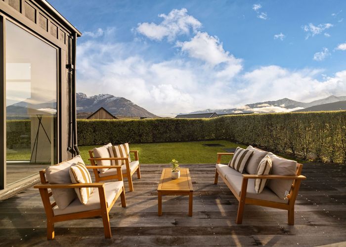  at 13 Falconer Rise, Jacks Point, Queenstown-Lakes, Otago