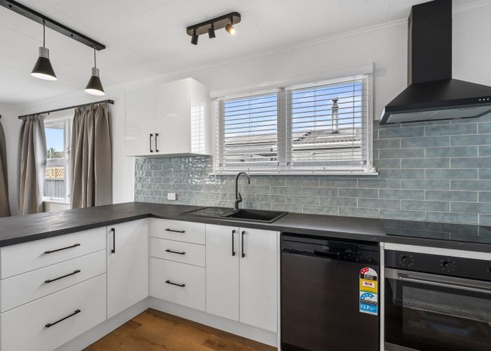  at 5 Sunderland Drive, Flaxmere, Hastings, Hawke's Bay