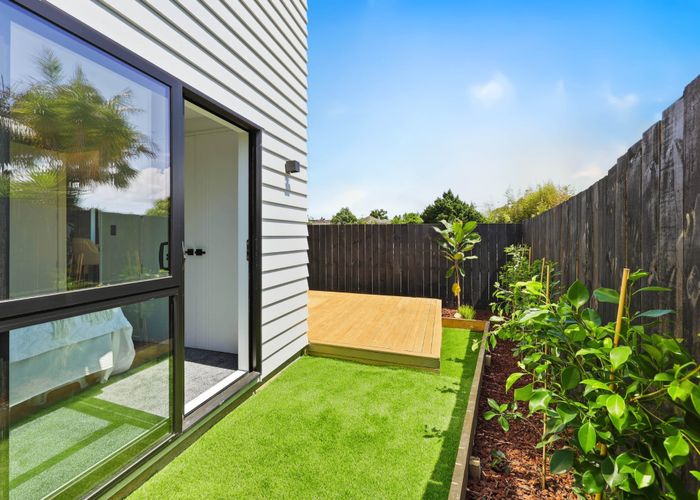  at Lot 3 & 4/15 Wilbur Place, Sunnyhills, Manukau City, Auckland