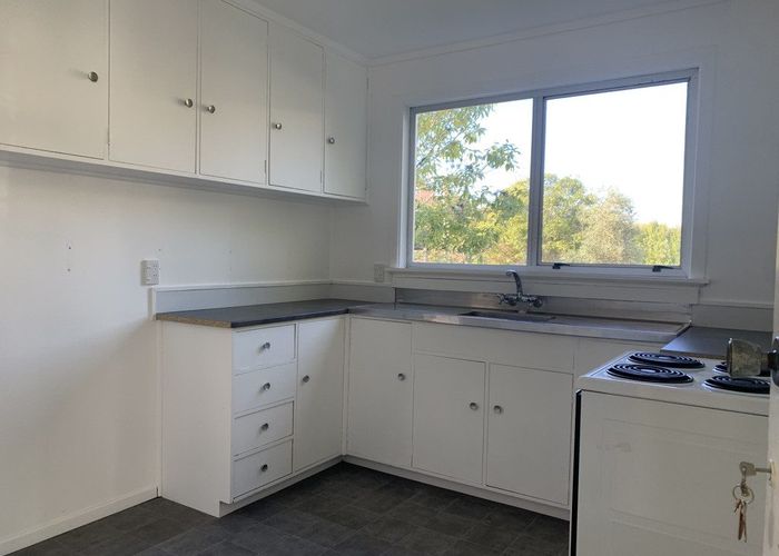  at 50B Kiwi Cres, Tawa, Wellington, Wellington