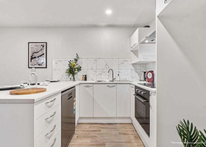  at 2/31 Bowater Place, Manurewa, Manukau City, Auckland