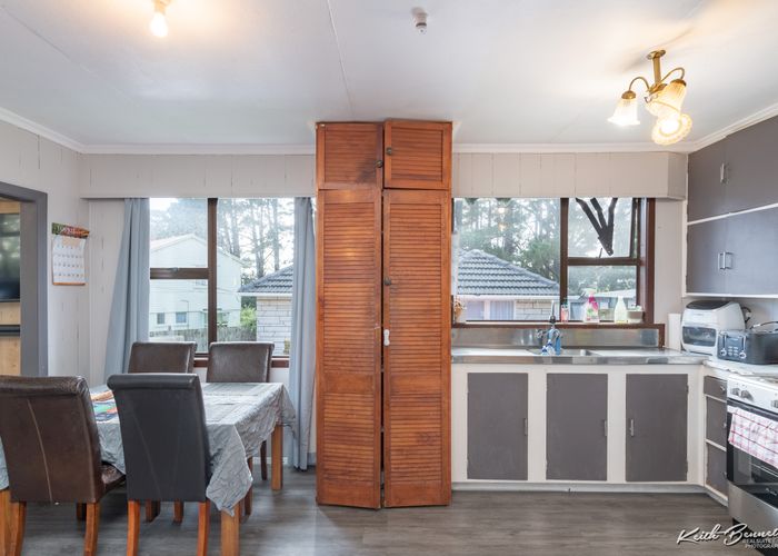  at 23 Worcester Place, Cannons Creek, Porirua