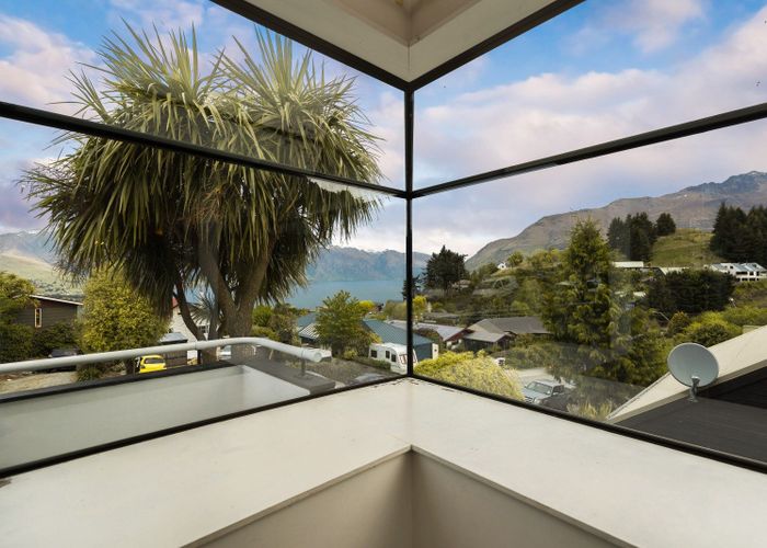  at 20 Greenstone Place, Fernhill, Queenstown