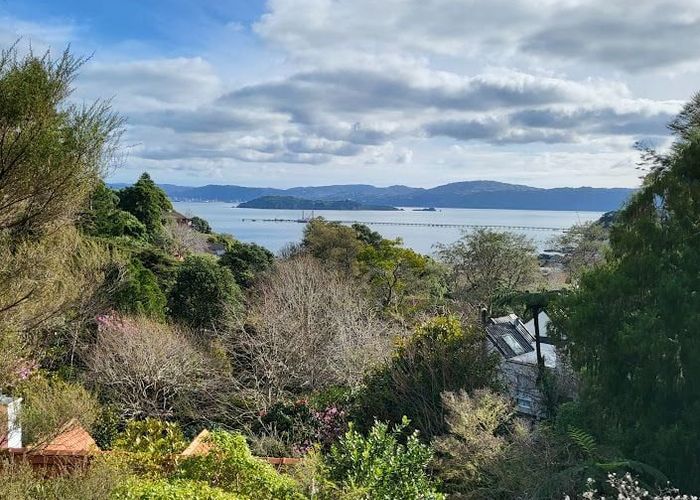  at 7 Francis Bell Grove, Lowry Bay, Lower Hutt, Wellington