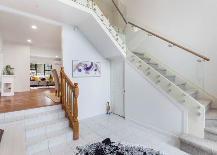  at 5 Errigal Close, Pinehill, Auckland