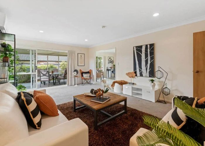  at 24 Castlehill Court, Wattle Downs, Auckland