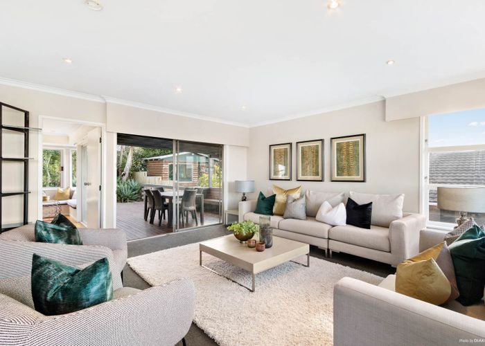  at 13 Alton Terrace, Pakuranga Heights, Auckland