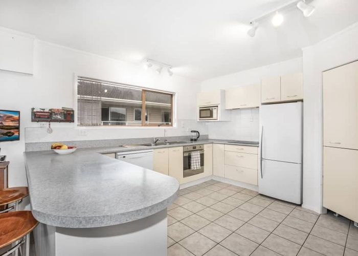  at 213 Royal Road, Royal Heights, Waitakere City, Auckland