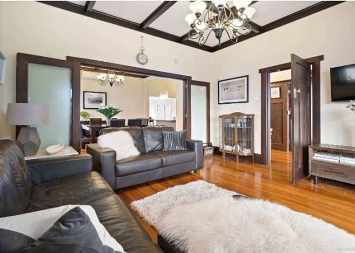  at 7 Woodbine Avenue, Greenlane, Auckland