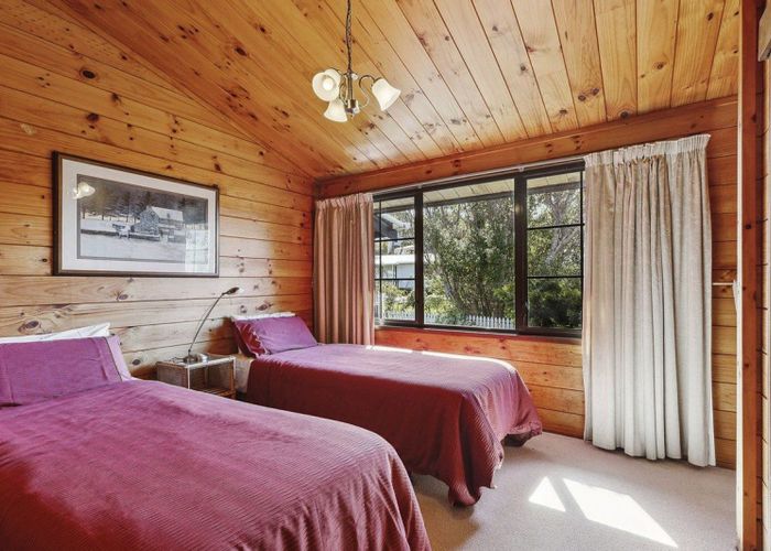  at 28 John Witton Drive, Crofton Downs, Wellington, Wellington