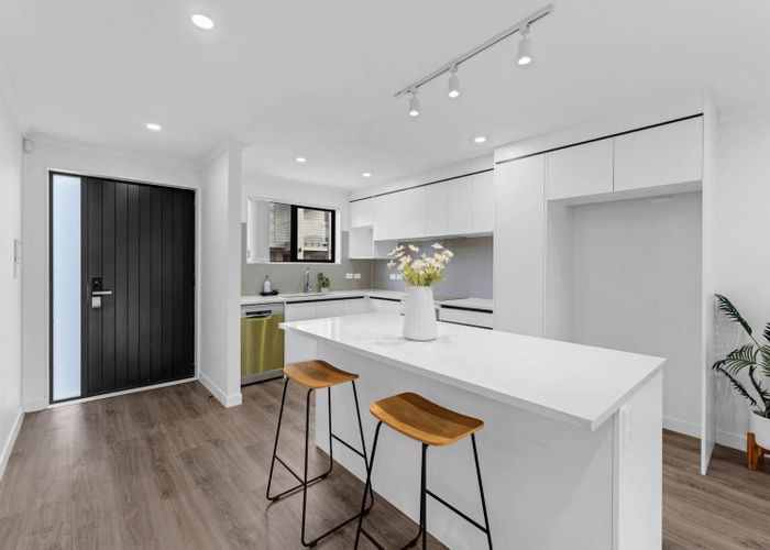  at 14D Alexander Avenue, Papatoetoe, Manukau City, Auckland