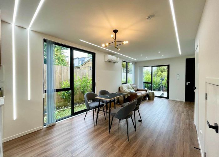  at 6/7 Broadview Place, Howick, Manukau City, Auckland