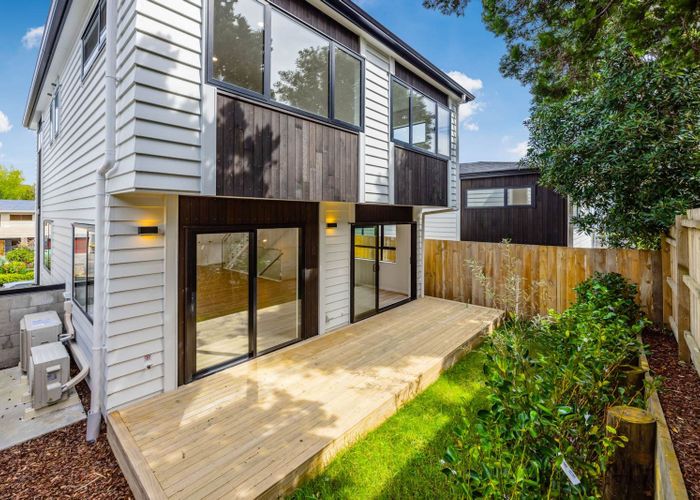  at 2A Janome Place, Bucklands Beach, Manukau City, Auckland