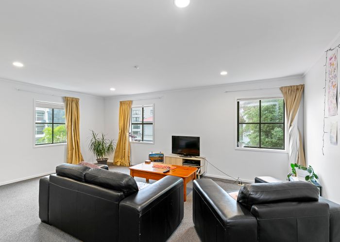  at 2/97 Boulcott Street, Wellington Central, Wellington