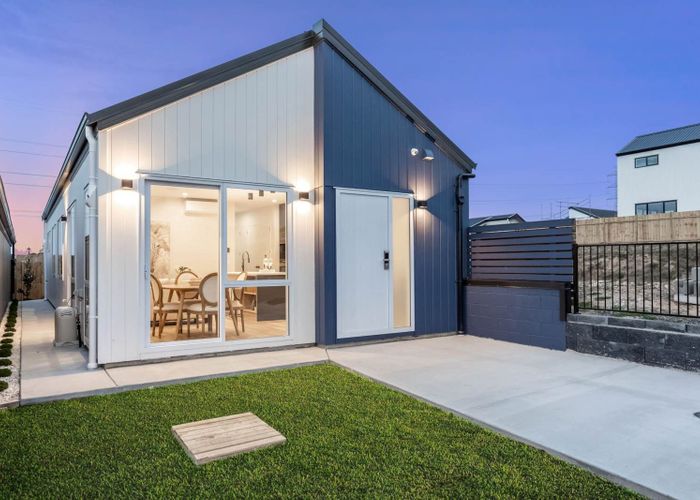  at 36 Horokaka Street, Massey, Waitakere City, Auckland
