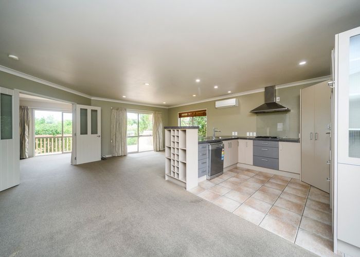  at 21 Johnstone Drive, Fitzherbert, Palmerston North