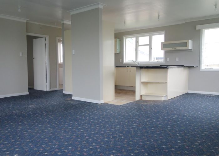  at 8 Maitland Street, Frankton, Hamilton