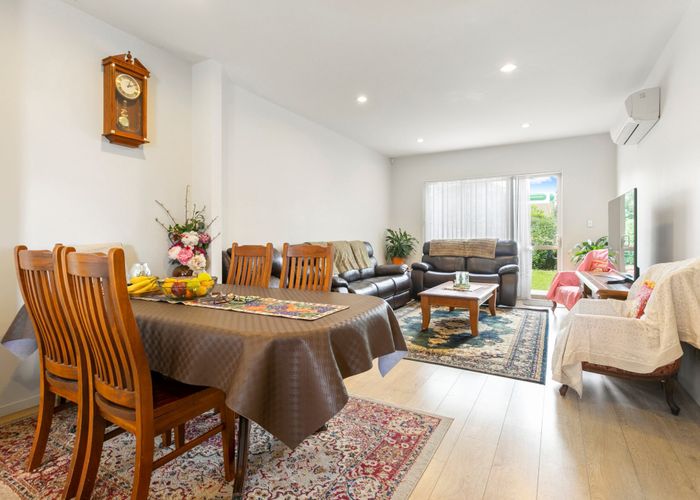  at 15 Rosewell Crescent, Flat Bush, Auckland