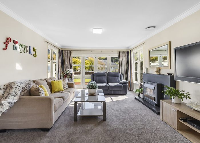  at 78 Oxford Street, Tawa, Wellington