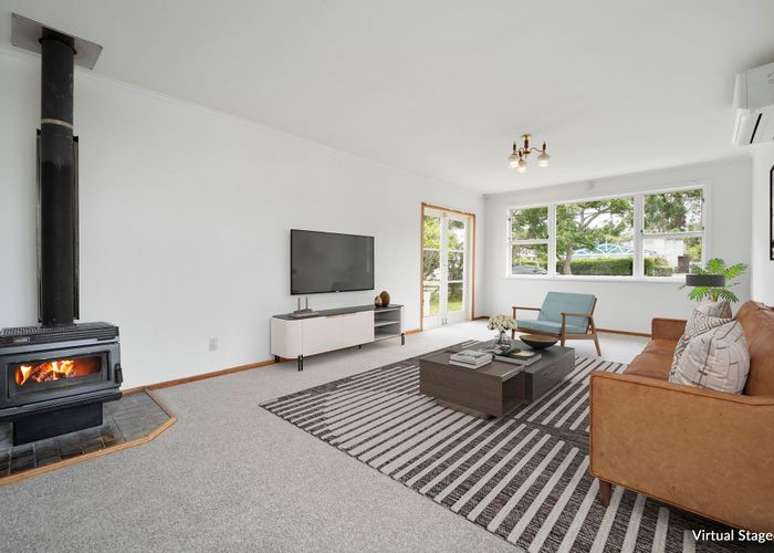  at 36 Peach Road, Glenfield, North Shore City, Auckland