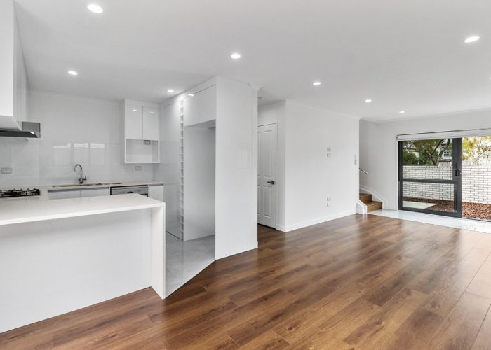  at 15A Sunnyvale Road, Greenlane, Auckland City, Auckland