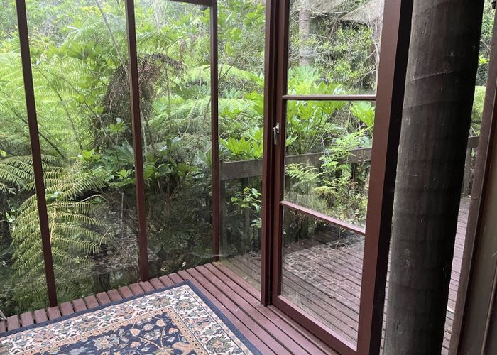  at 2/13 Felstead Street, Birkenhead, North Shore City, Auckland